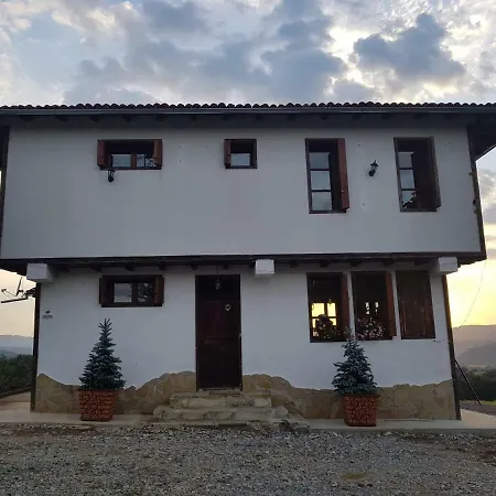 Вила Панорама *